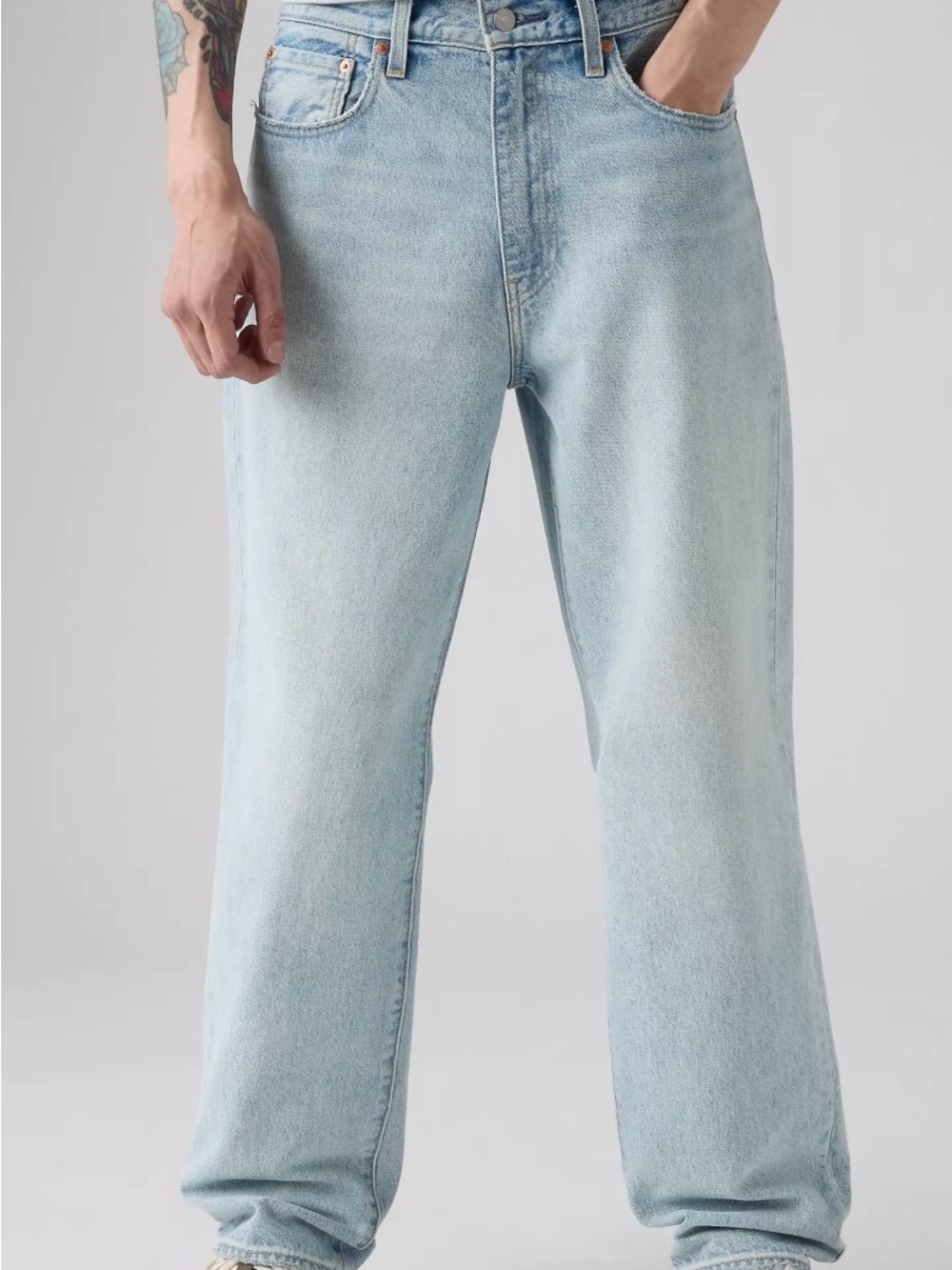 Levi's 568 Loose Straight Lightweight Light Blue Men's Jeans Size 34x30